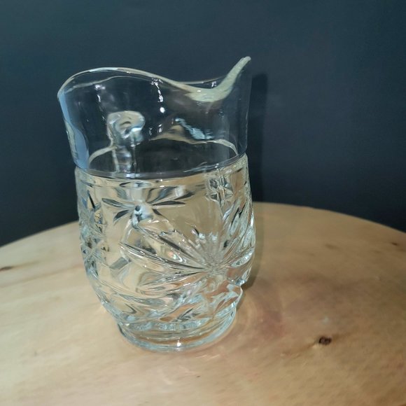 Anchor Hocking | Dining | Vintage Anchor Hocking Glass Pint Pitcher ...